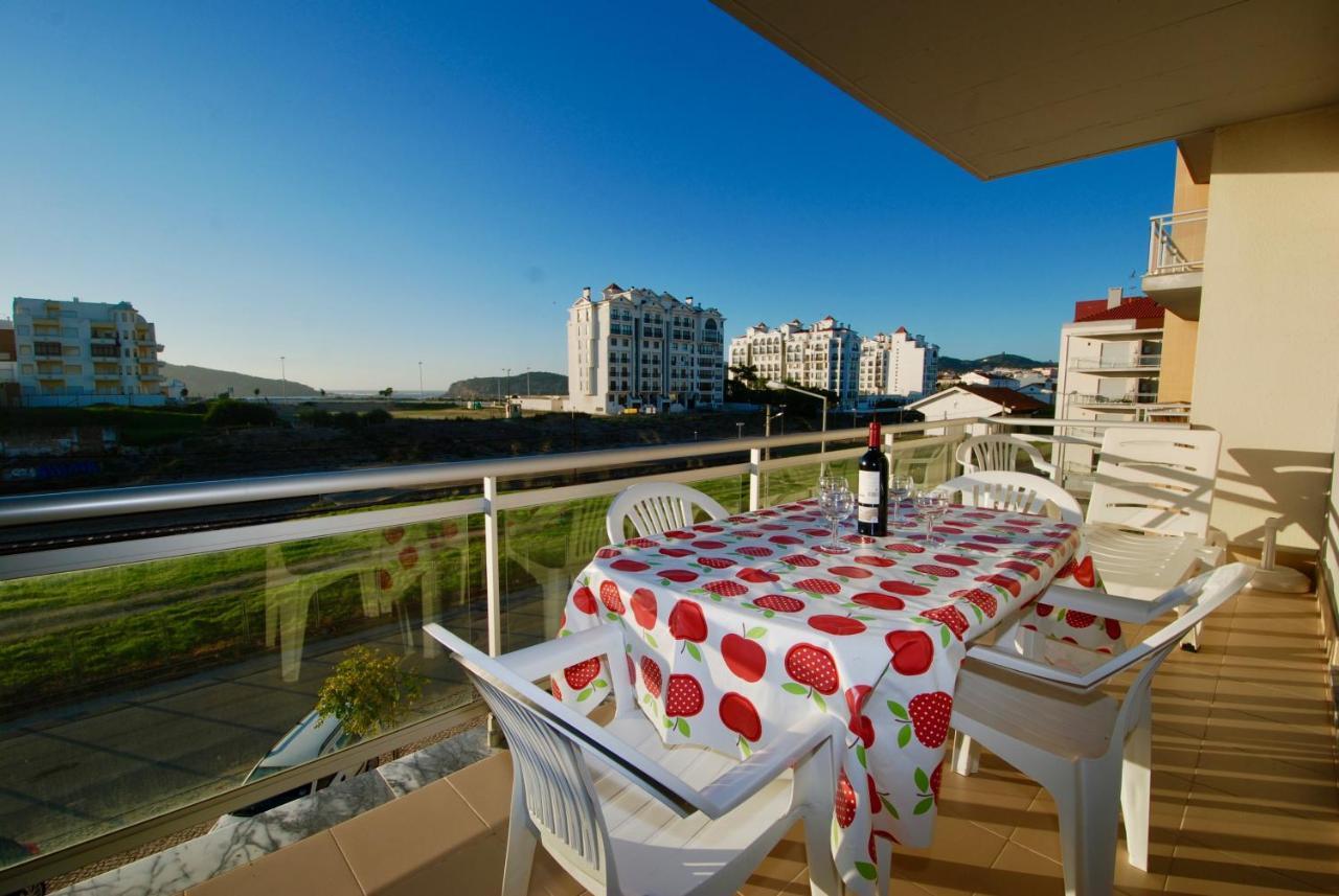 Solar - Sea View Apartment With Pool 상 마르티뇨 두 포르투 외부 사진